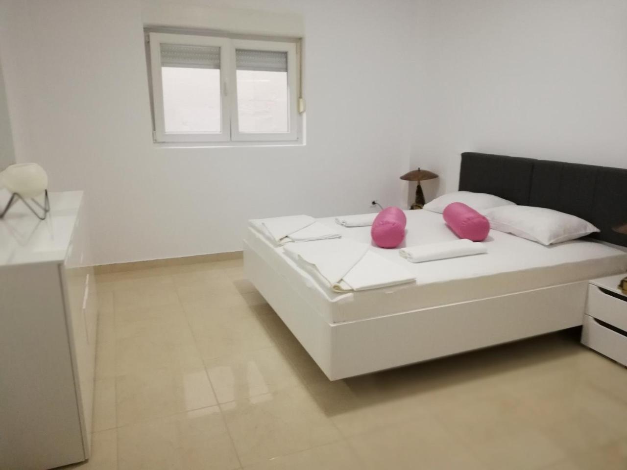 شقة Bellissimo تْشيرسيك نوفي المظهر الخارجي الصورة